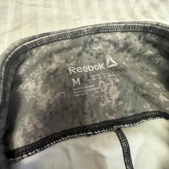 ❄️ REEBOK WOMENS PULL ON ATLETIC YOGA LEGGINGS SIZE M ❄️ - Picture 3 of 6
